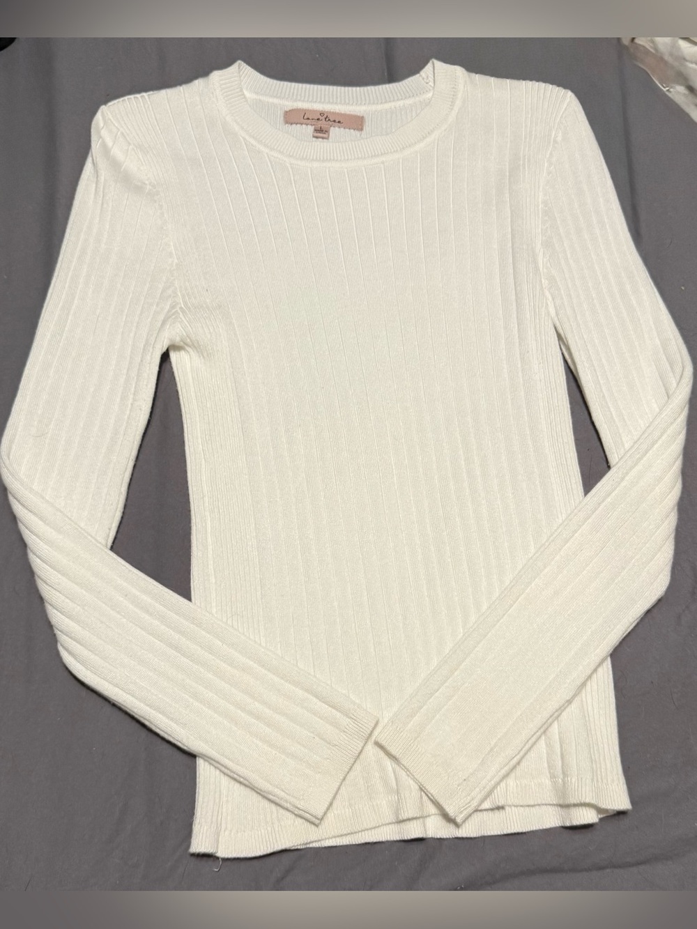 Love Tree long sleeve pullover. Sz. L